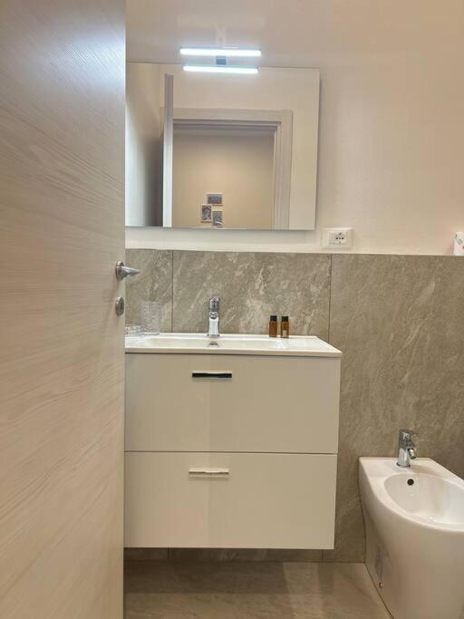 Dante Apartment By Florencehospitality Com ภายนอก รูปภาพ